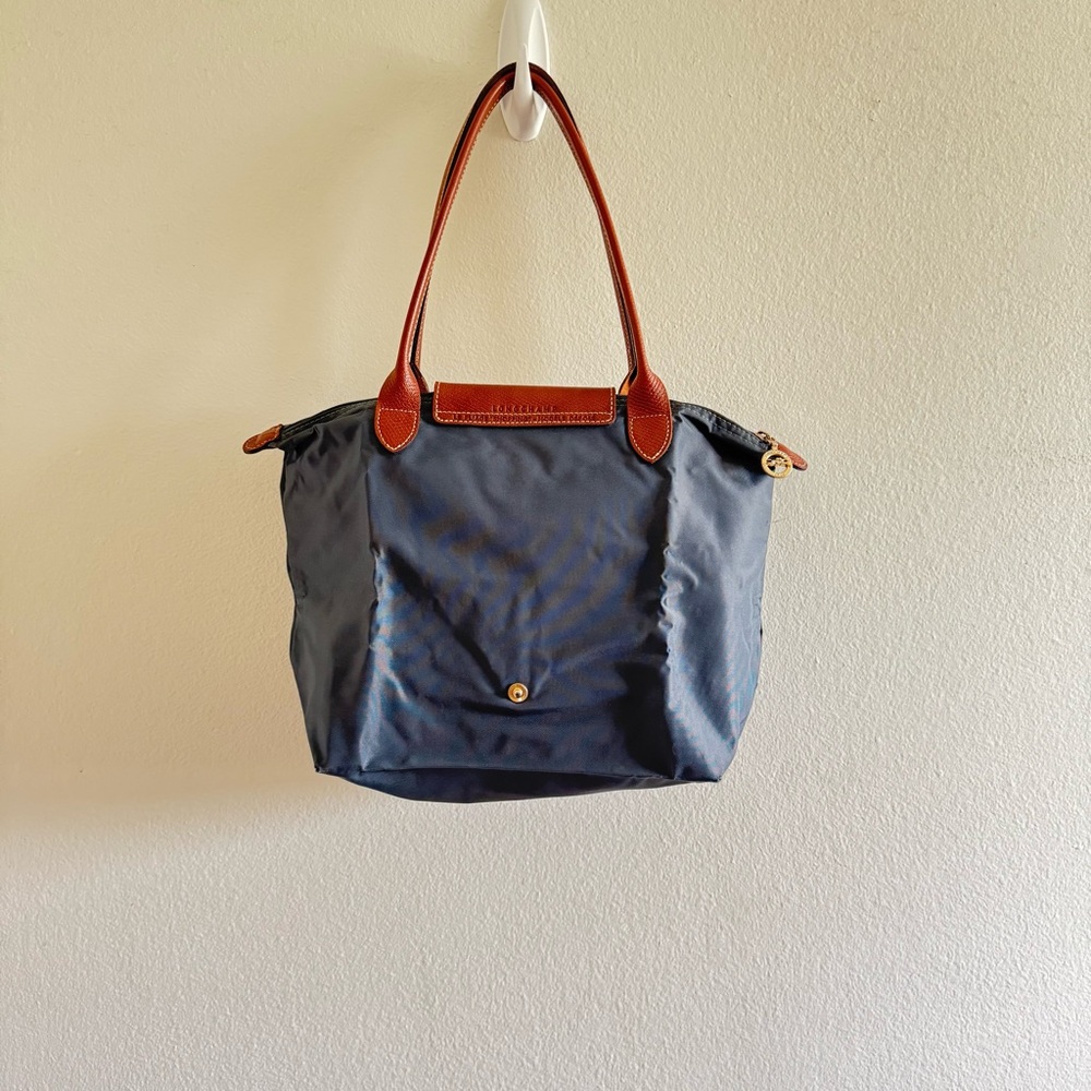 Longchamp Le Pliage Shopping Medium Tote Bag - Picture 4 of 12